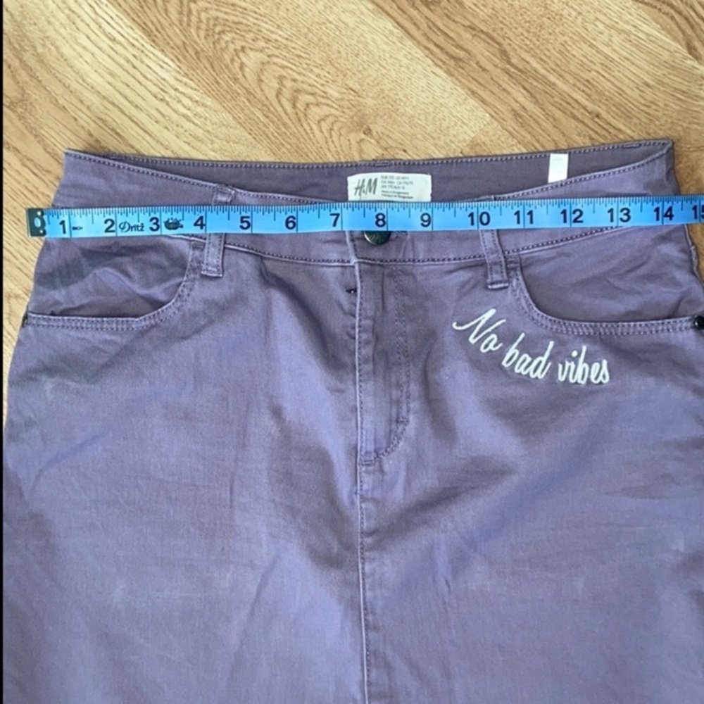H&M Purple 'No Bad Vibes' Skirt, size M - Picture 5 of 7